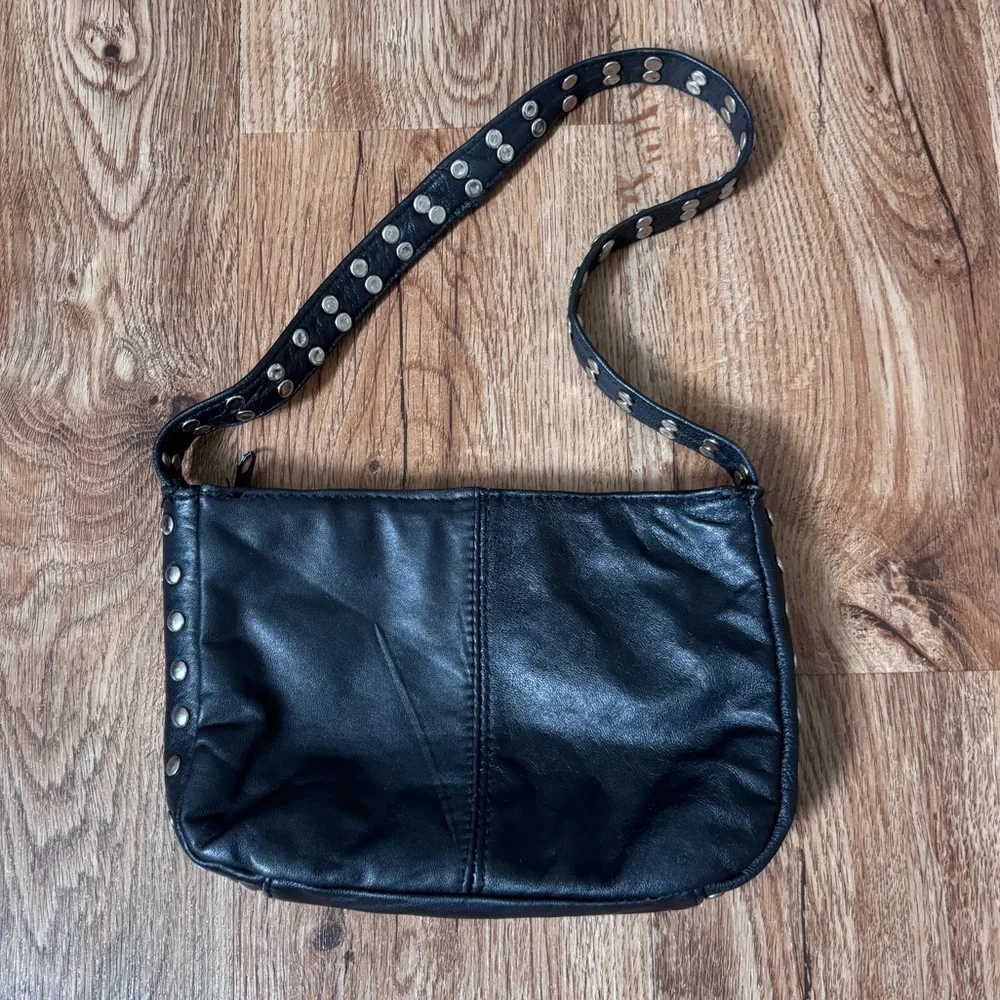Vintage Eagle Spirit Studded Purse - Picture 2 of 9